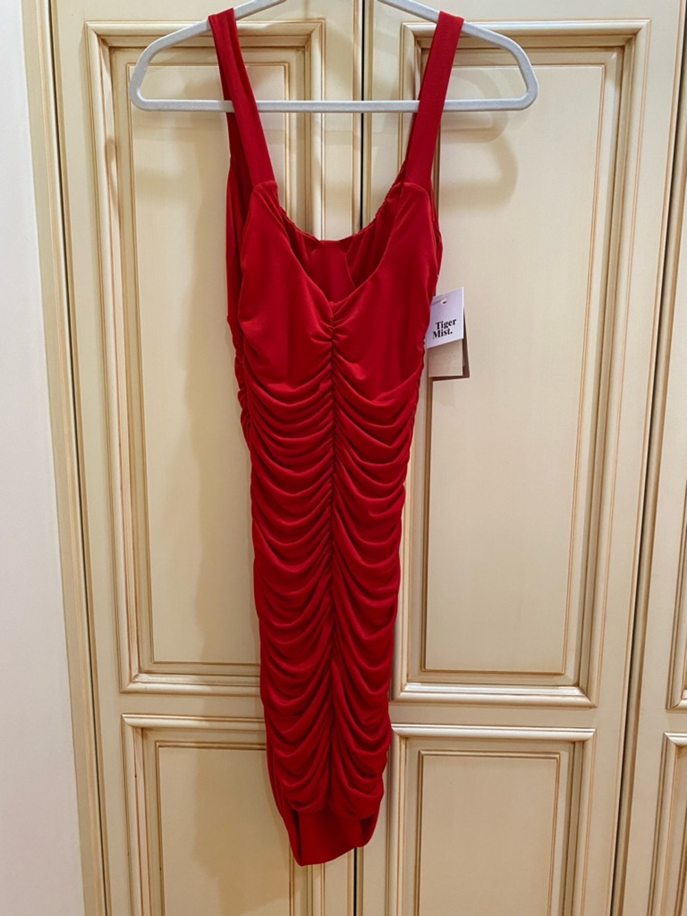 Tiger Mist Luca Dress, Red, Size Small NWT - Picture 3 of 8